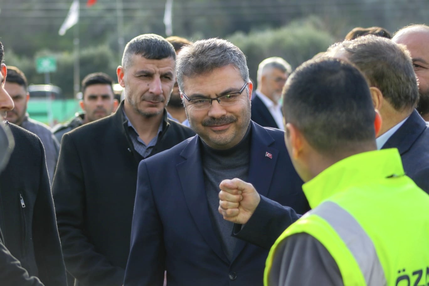 ÖZMEN,”ÜLKEMİZİ KALKIDIRAN ALIN TERİ DEĞERLİDİR”