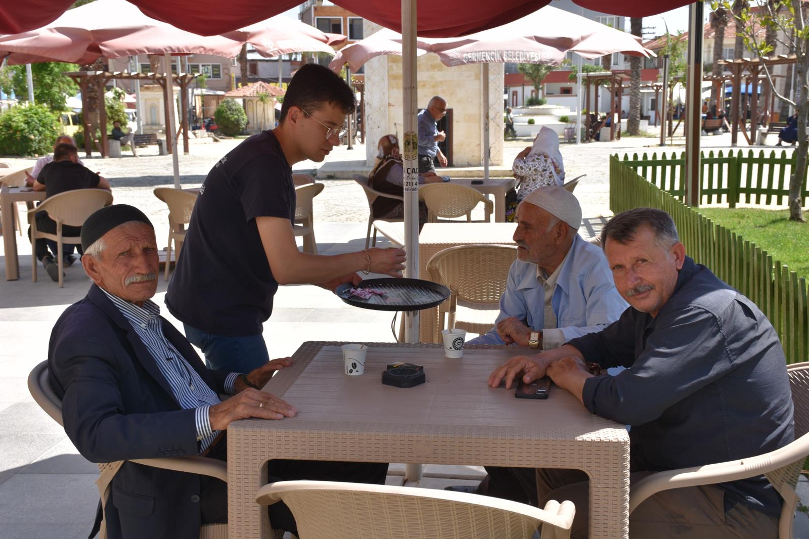 GERMENCİK’TE ÇAY 1 LİRA