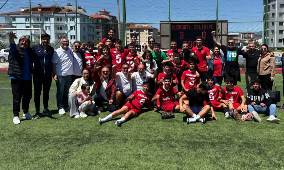 KUŞADASI’NIN ÇOCUKLARI TARİH YAZMAYA DEVAM EDİYOR