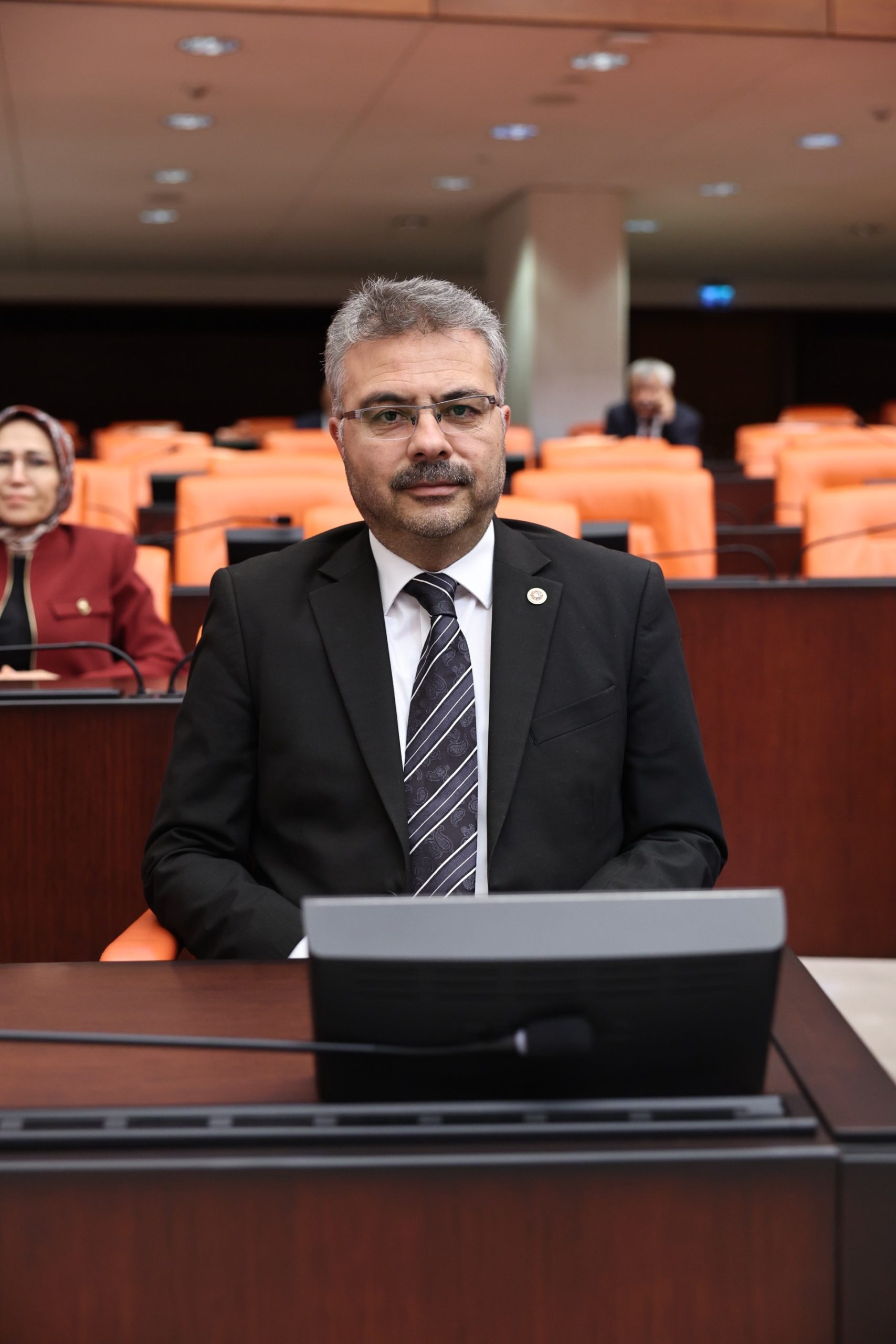 ÖZMEN,”15 TEMMUZ,HAİNLERE KARŞI DESTANSI BİR DİRENİŞİN VEDİRİLİŞİN ADIDIR”