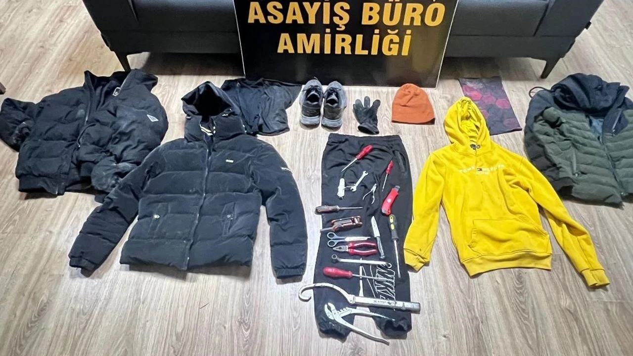 AZILI HIRSIZI KUŞADASI POLİSİ YAKALADI